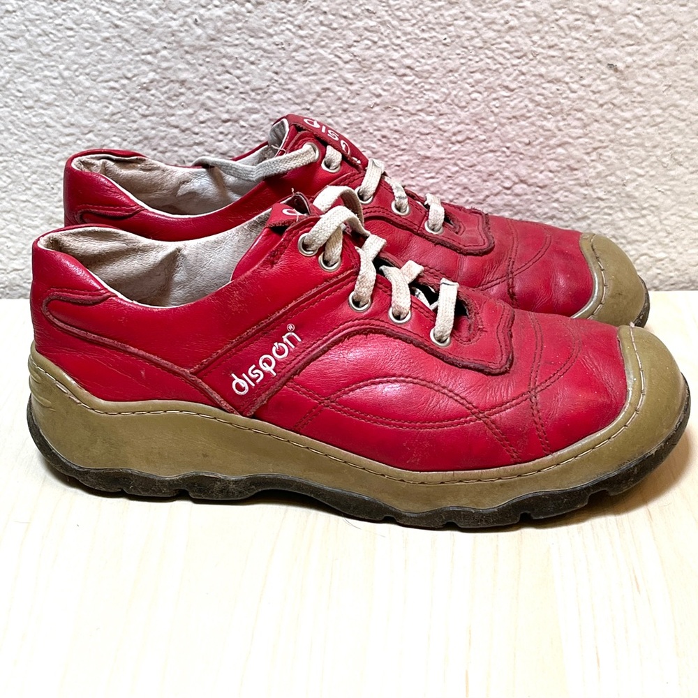 Dispon Brand- Red Leather Women's Sneakers Lace Up Shoes - Taiwanese- Rare EUC - Picture 13 of 13